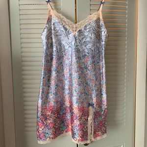 Victoria’s Secret Slip